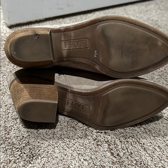 Frye Women's Cream Suede Ankle Booties - Picture 4 of 8